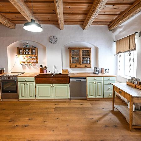 Boutique Apartman Mikulov Exteriör bild